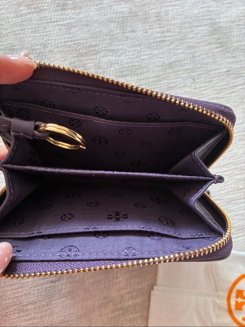Tory Burch Ivy Coin Card Case Nightshade - Picture 5 of 5